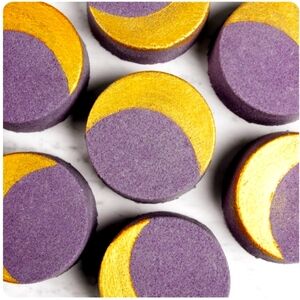 Hand Crafted, Wicked Worthy, Golden Luna Bath Bombs